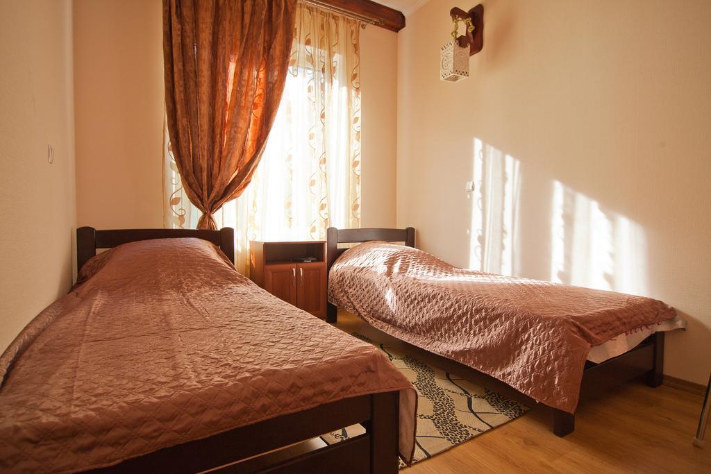 Uyutniy Odessa Quarto foto